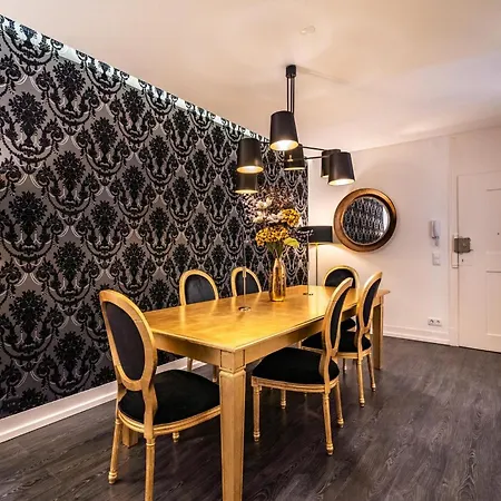 Akicity Amoreiras Bold Apartment Lisbon