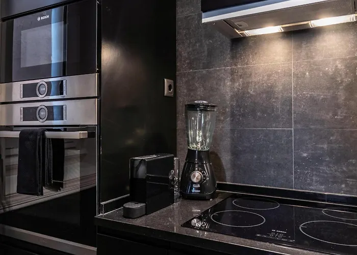 Akicity Amoreiras Bold